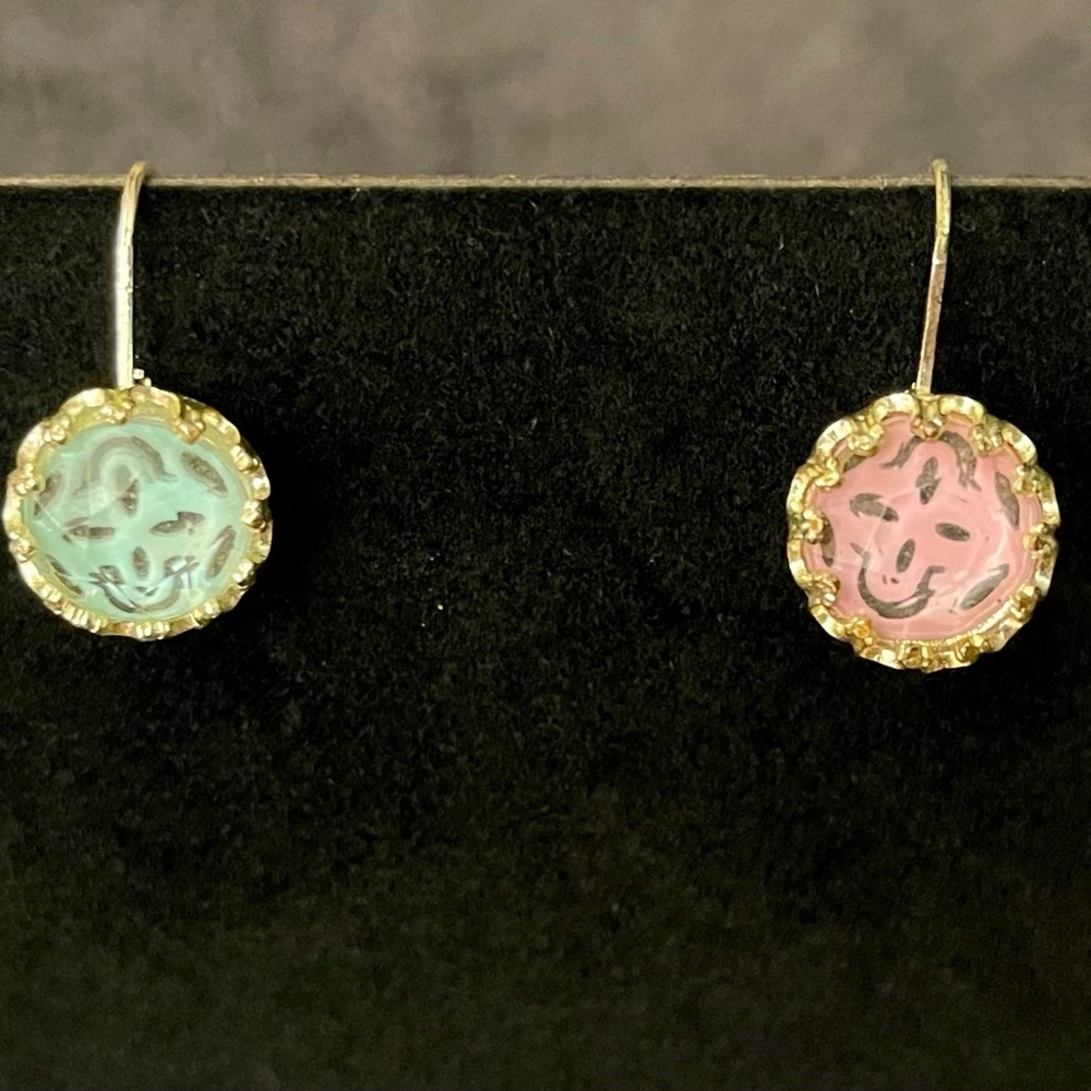 Avon Lattice baby blue and baby pink Dangle facet earrings Vintage Avon Silver‌‌